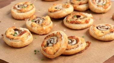 steak puff pastry roll